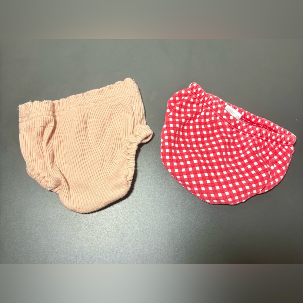 Kids Bloomers 2-Pack — Red Gingham & Beige - Picture 2 of 4